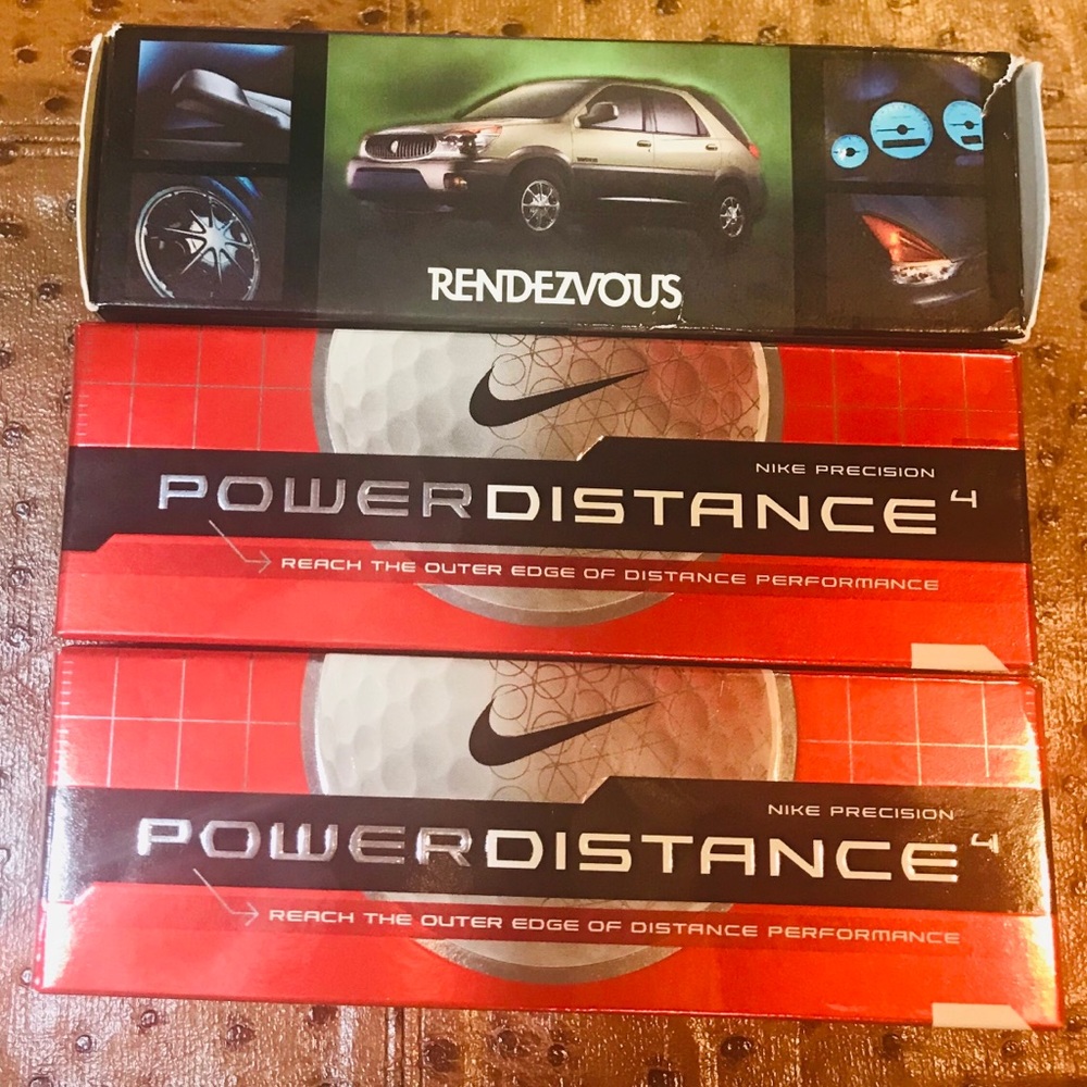 9 NIB  ASSORTED NIKE GOLF BALLS